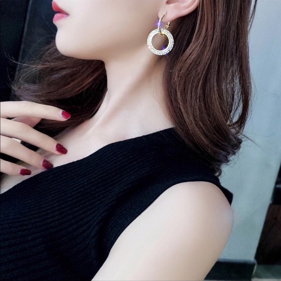 ❤️NWT Classy Modern Round Geometric Earrings - Picture 4 of 5